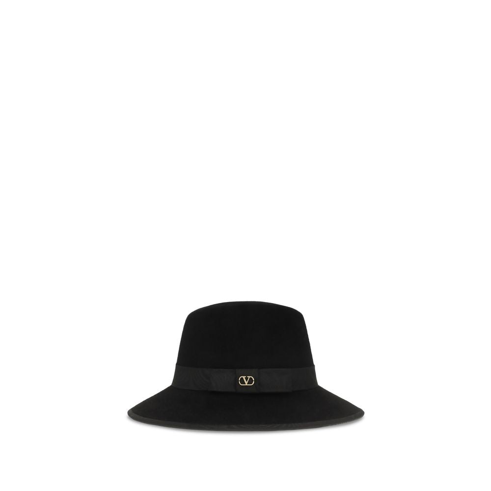 VA9W2HAA12RKX3GFBB VLogo Signature Fedora — Black