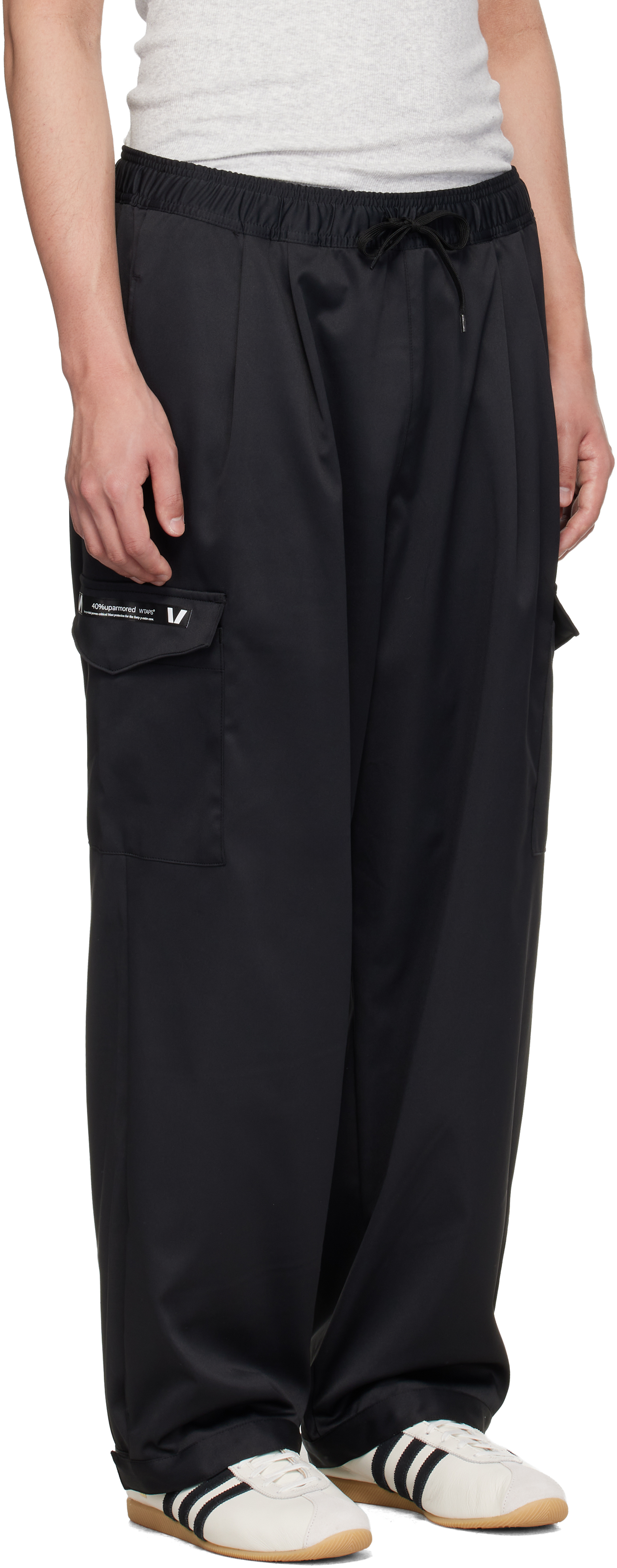 Black MILT2601 Cargo Pants