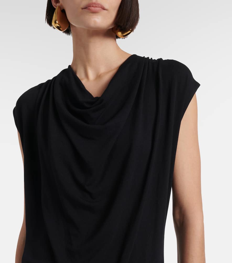 Sleeveless midi dress