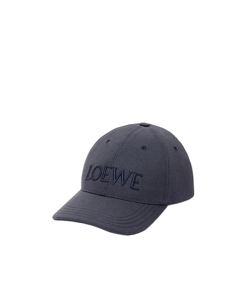 Logo hat