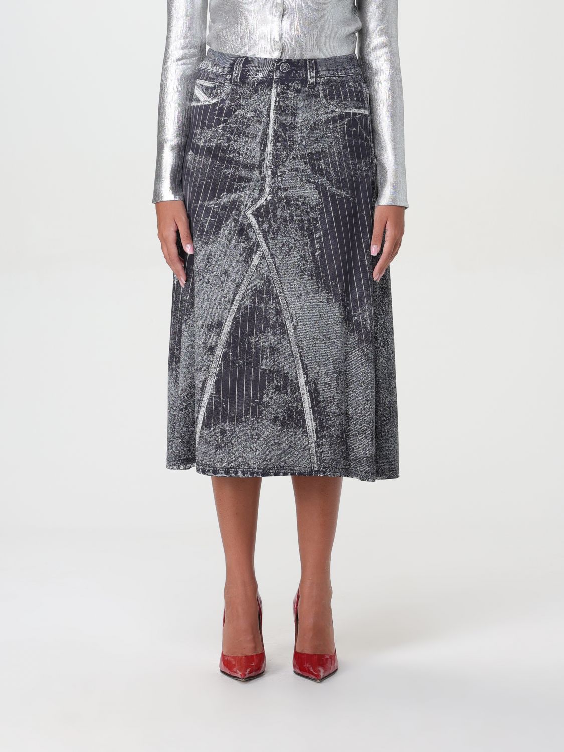 Satin skirt with print of pinstripe denim