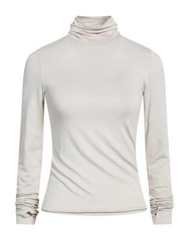 Woman T