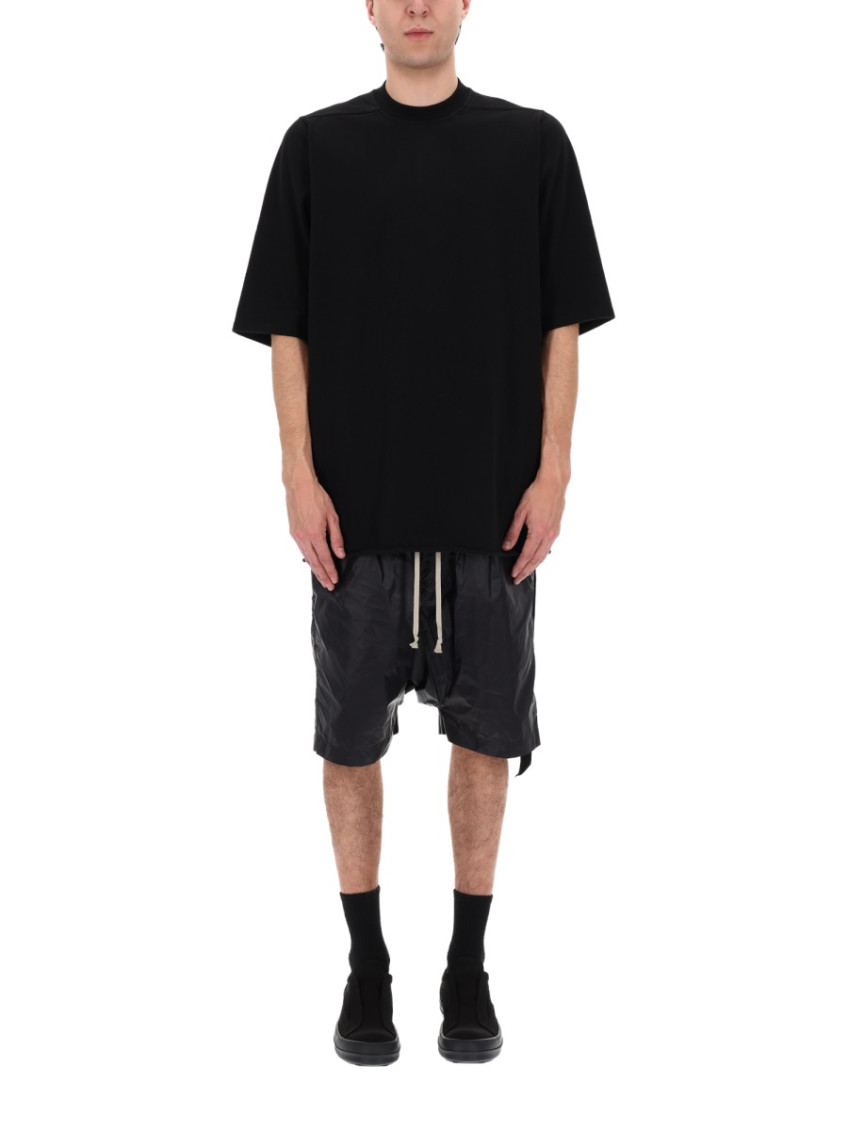 Black Solid Crew Neck T-Shirt
