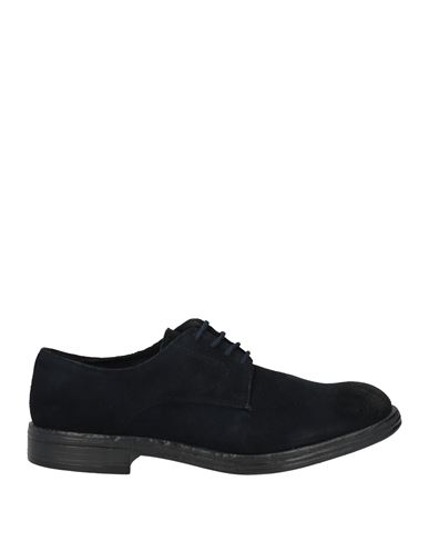 Man Lace