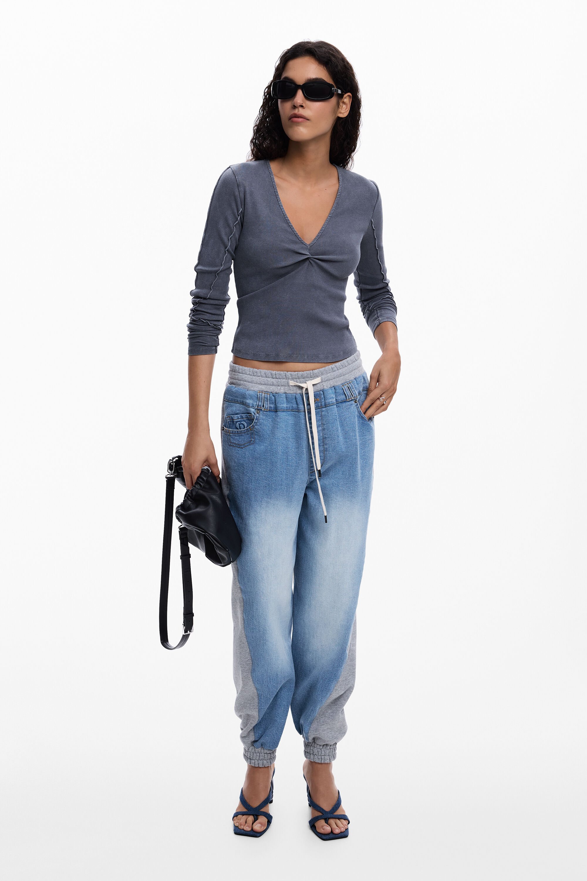 Rib knot T-shirt