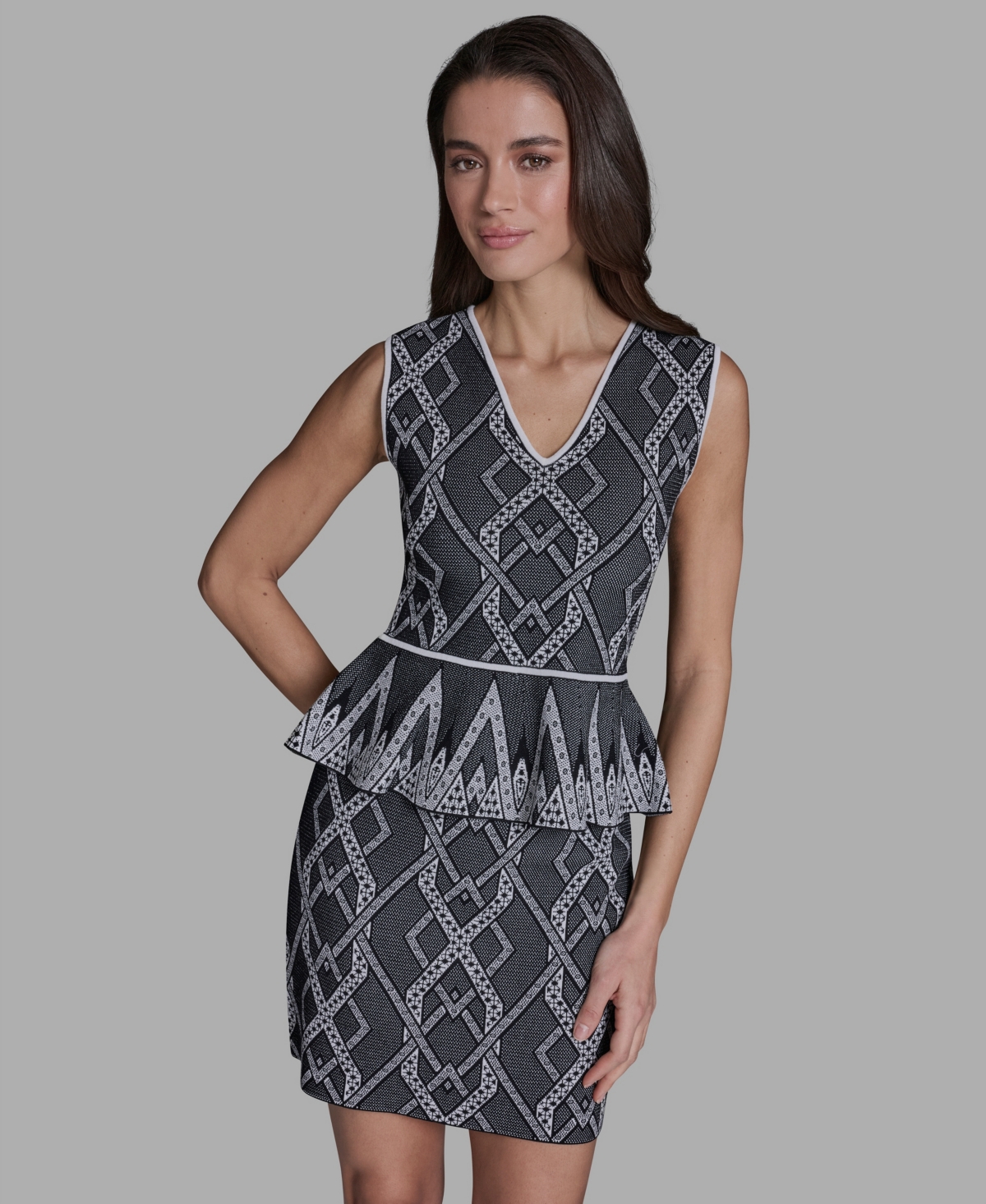 Women's Printed V-Neck Sleeveless Peplum Top - Whisper White/black