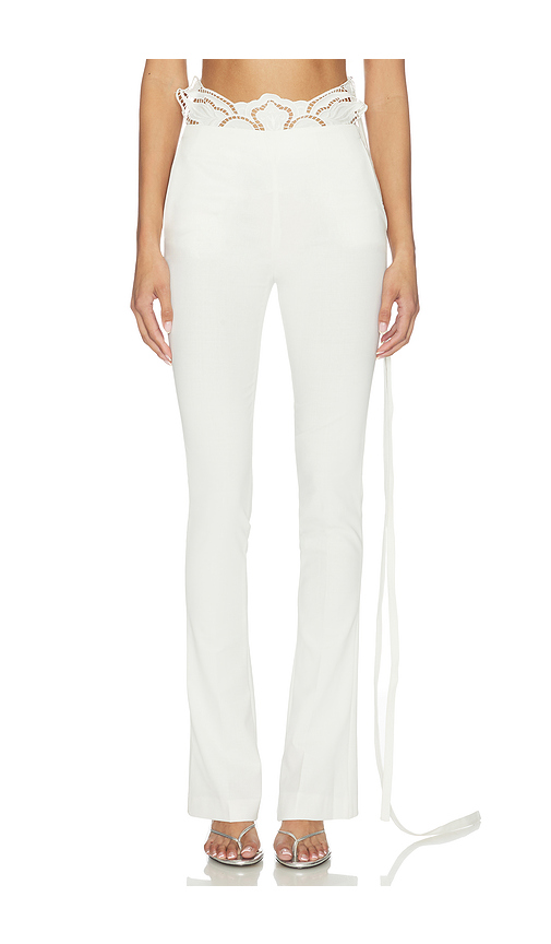 Blumarine Compact Tailor Pant in White. 36. Also