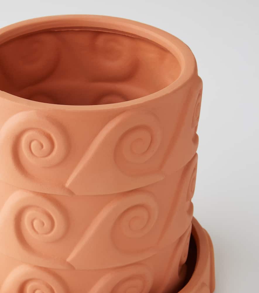 Magna Graecia Onda vase by Antonio Aricò