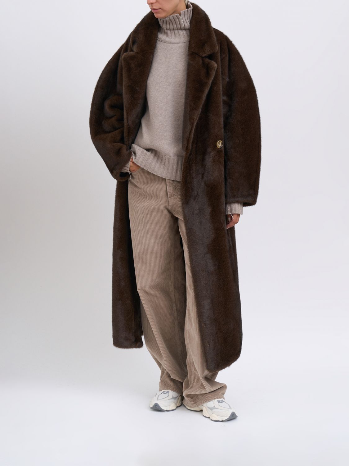 Coat Woman color Brown
