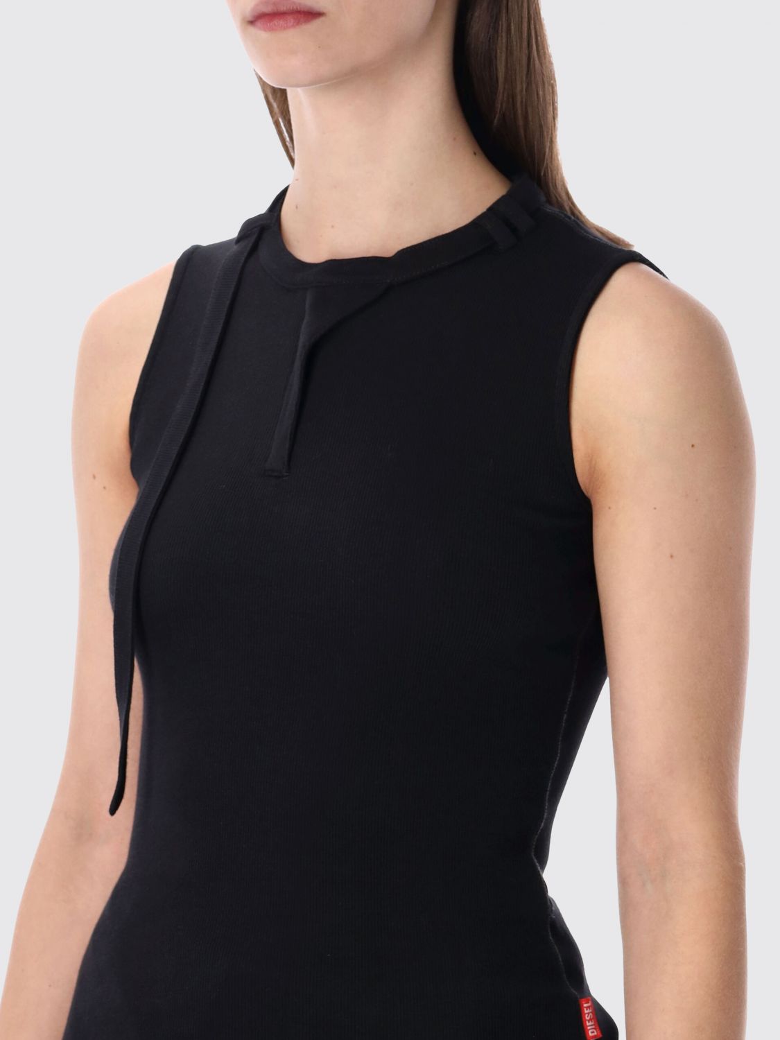 Top Woman color Black