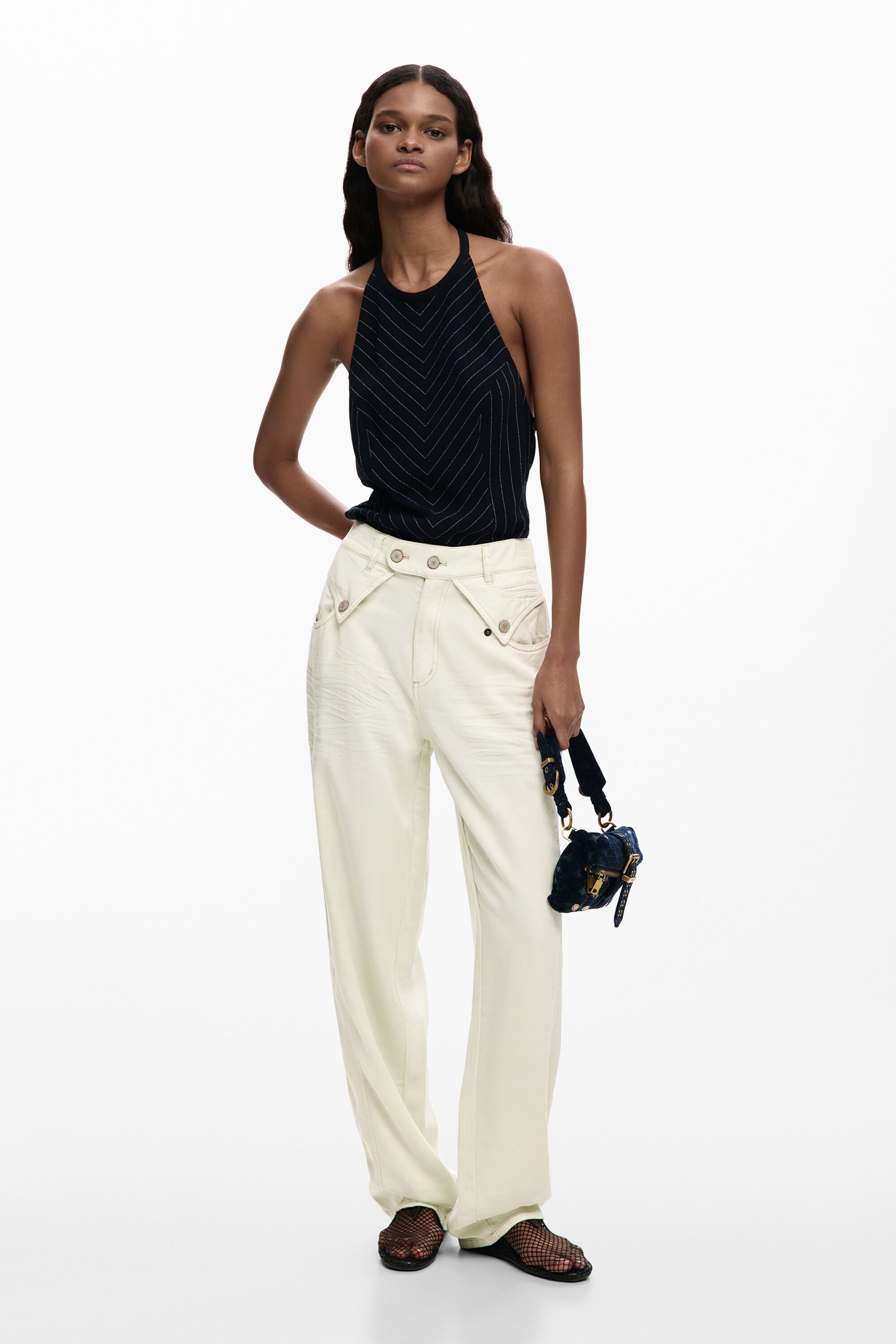 Baggy Pants Button