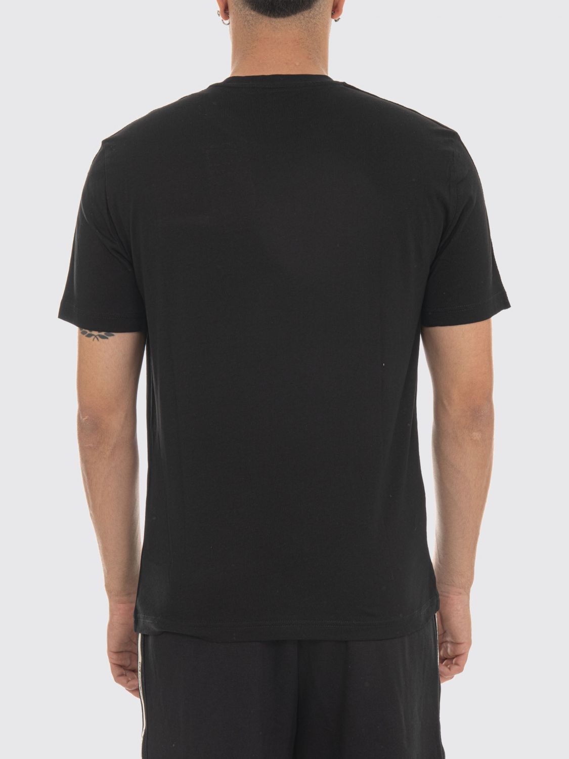 T-Shirt Men color Black