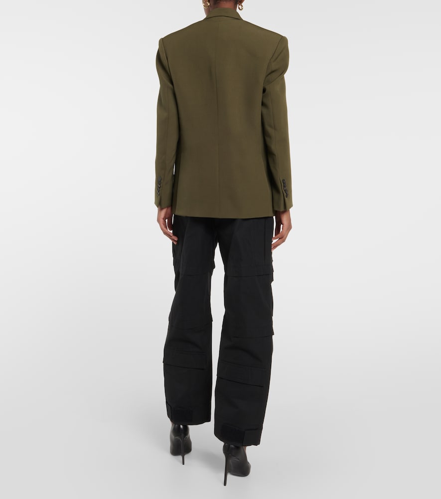 Double-breasted virgin wool blazer
