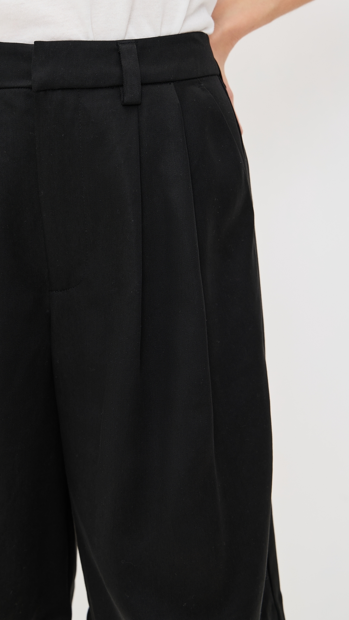 Reformation Drew Low Rise Shorts Black