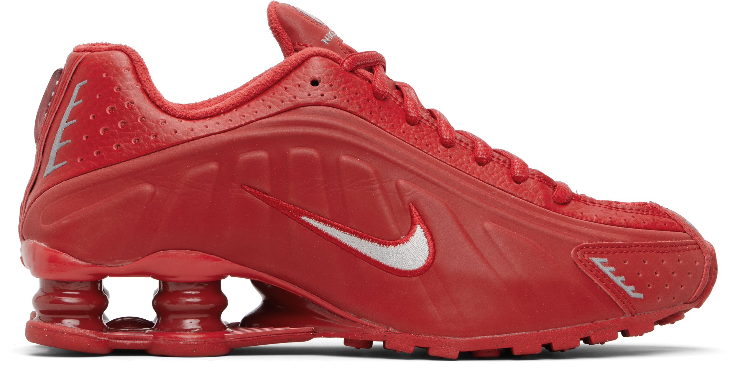 Red Shox R4 Sneakers