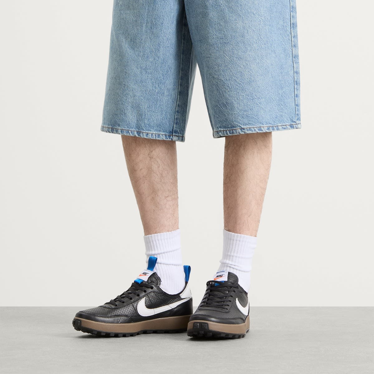 X Tom Sachs General Purpose Sneaker Black/White/Team Orange