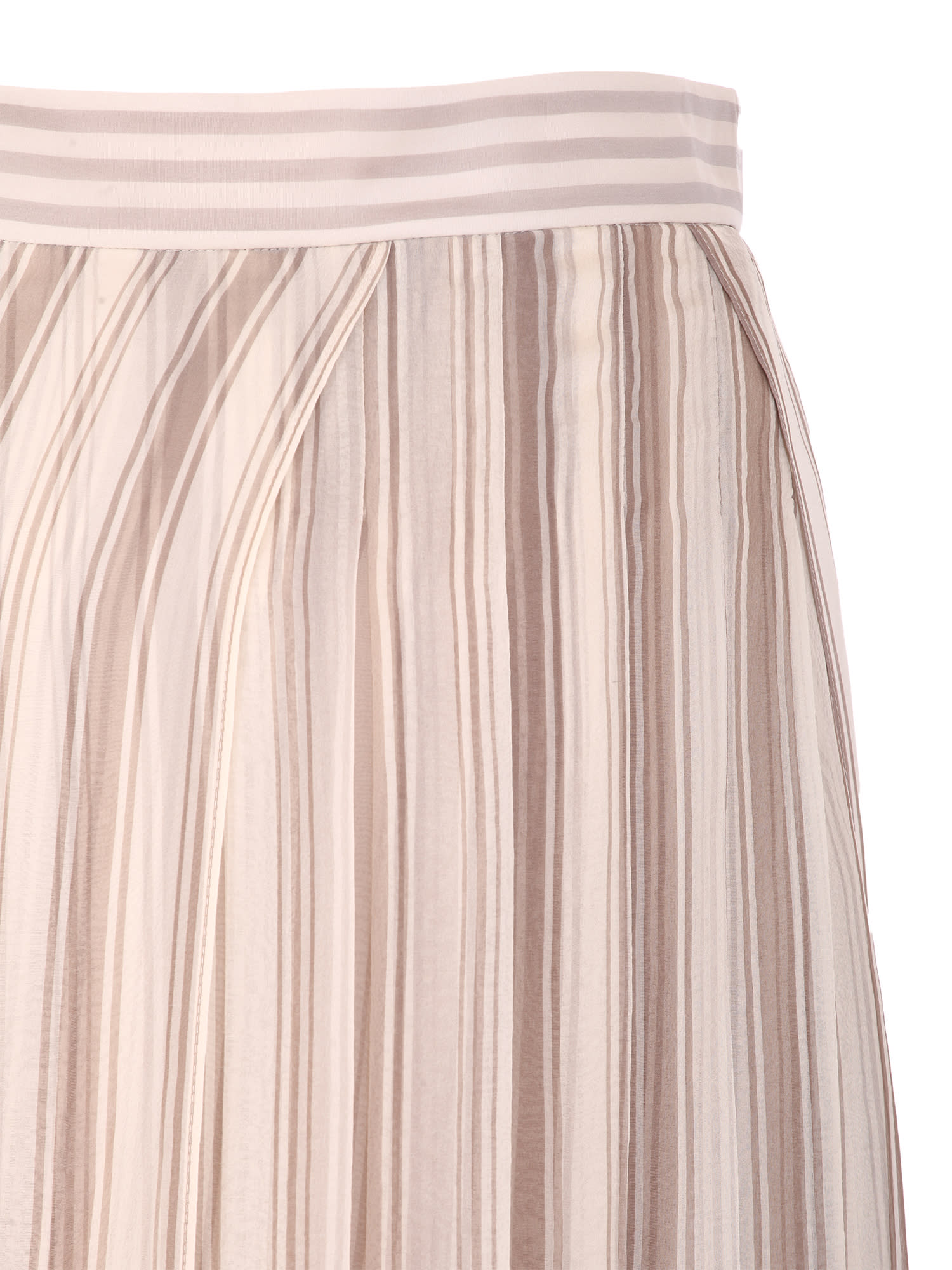 Layered pleated maxi skirt