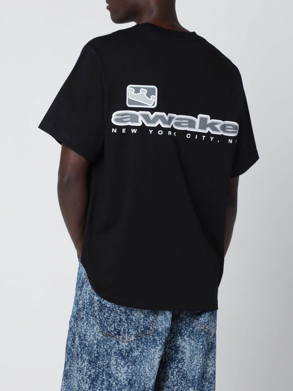 T-Shirt Men color Black