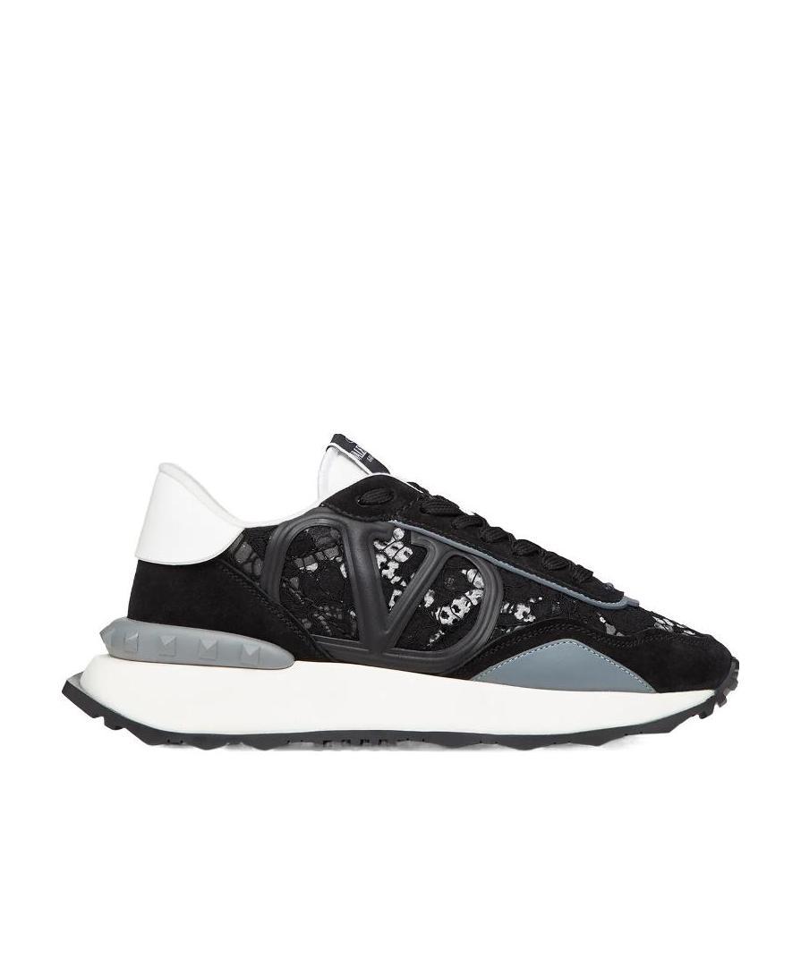 LACE AND MESH LACERUNNER TRAINER