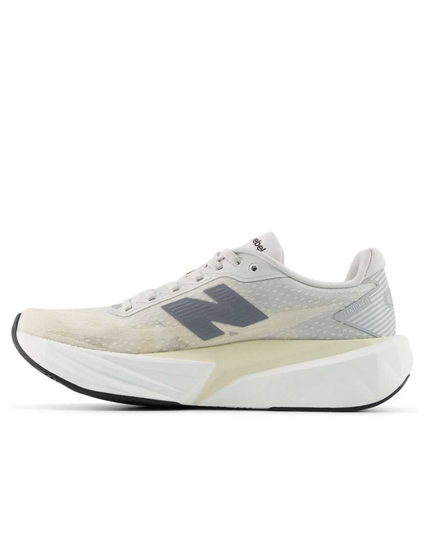 Fuelcell rebel v5 trainers in beige-Brown