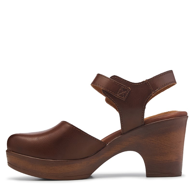B. O.C. Women's Natasha Mary Jane Clog Shoes (Brown)