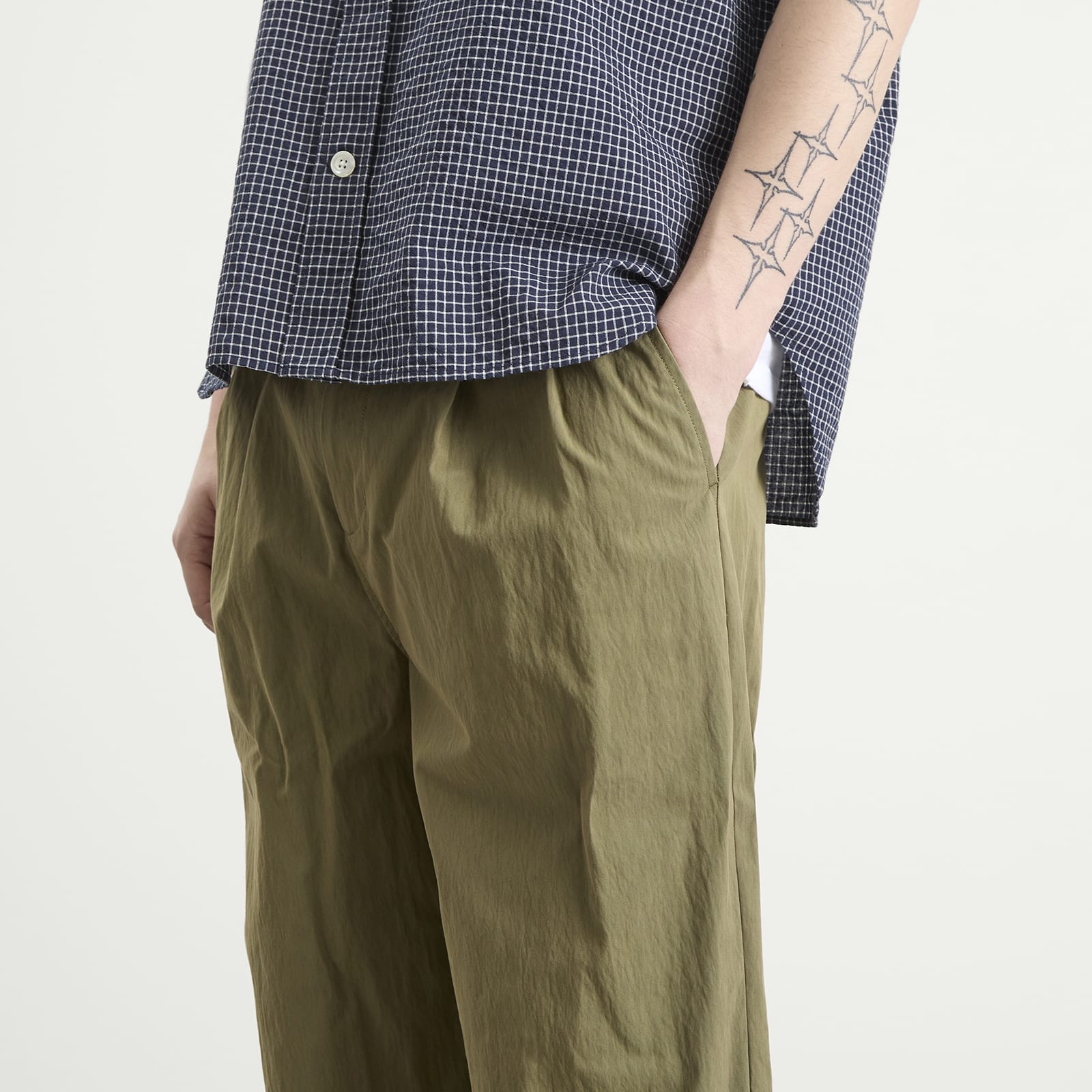 Men's Double Pleat Easy Pants in Olive