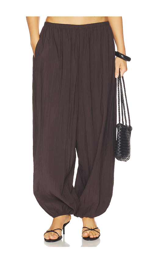 Geel Eliot Pant in Americano. S also in XS