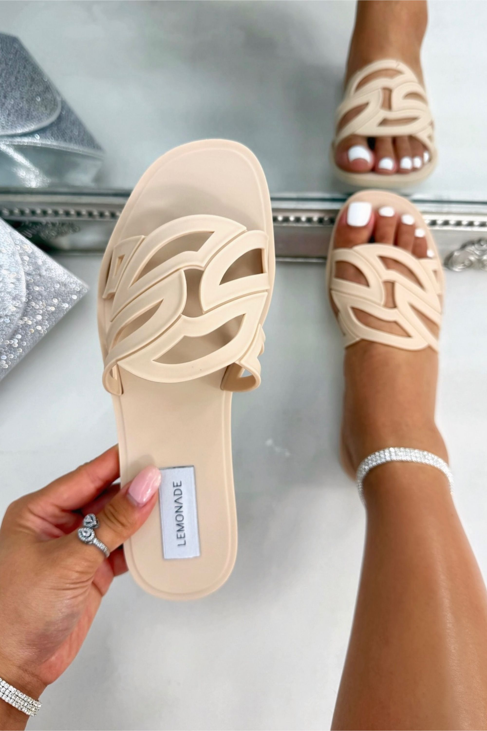 Love Lemonade Women's Sculpt Detail Jelly Sliders in Nude