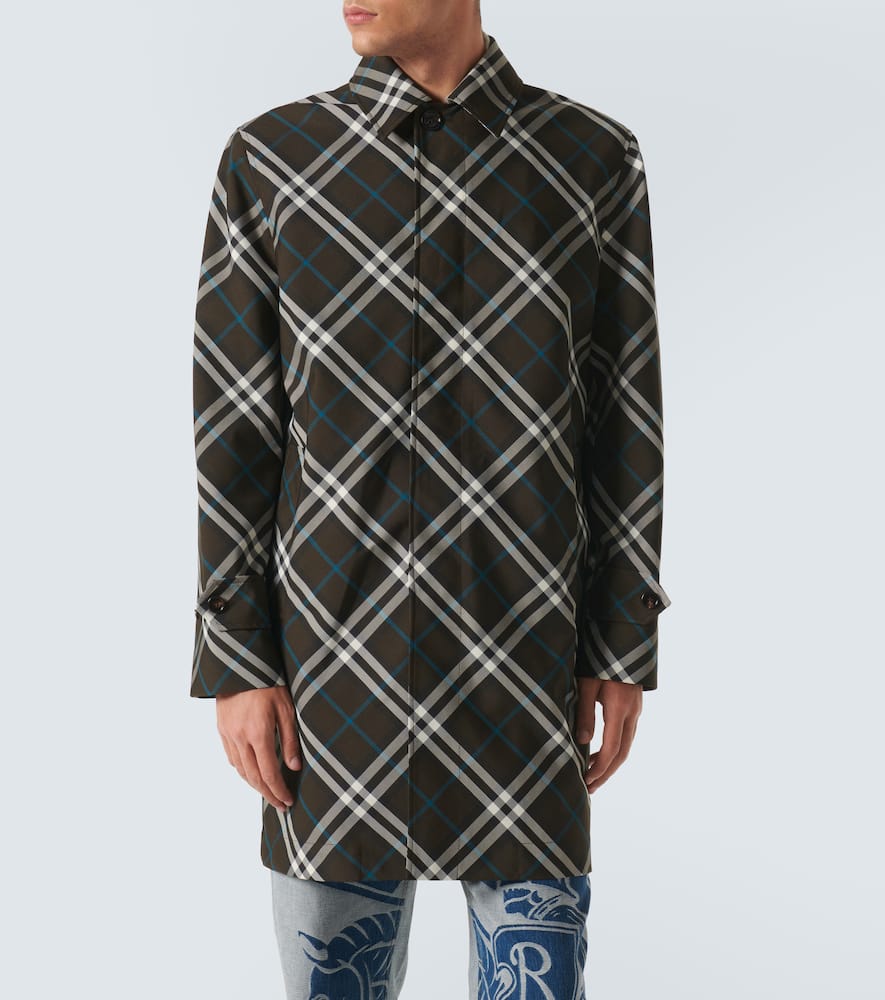 Check car coat