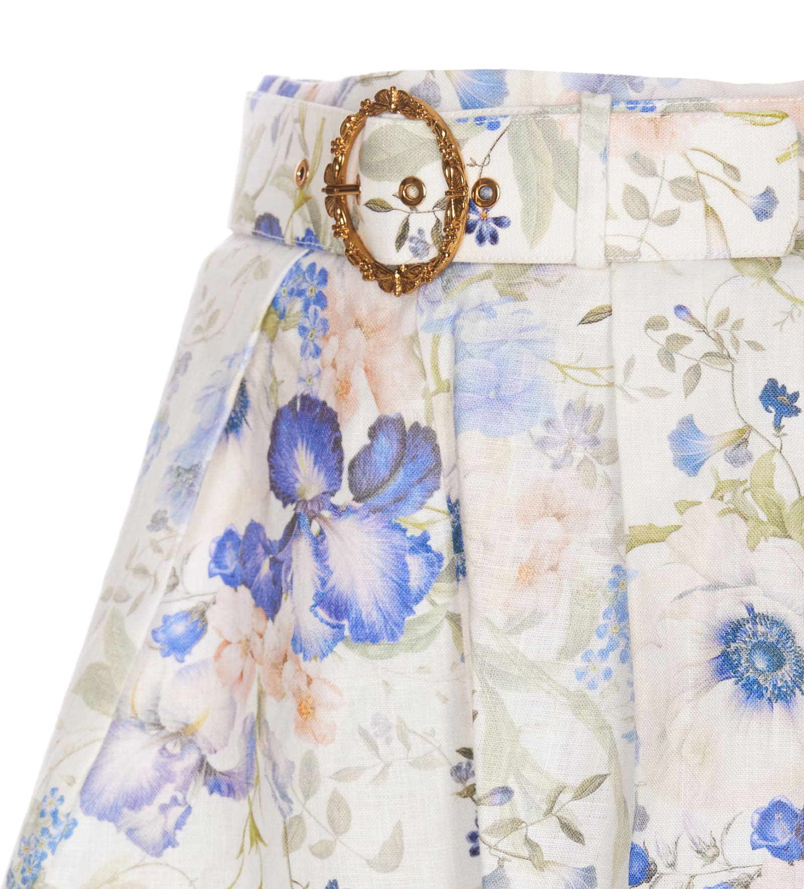 Natura Tuck Shorts
