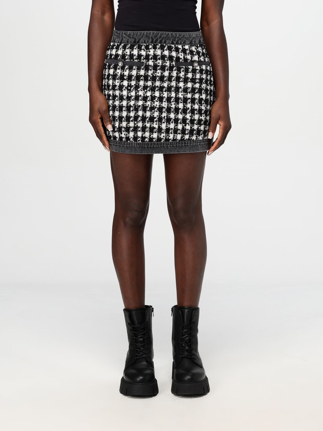 Skirt Woman color Black
