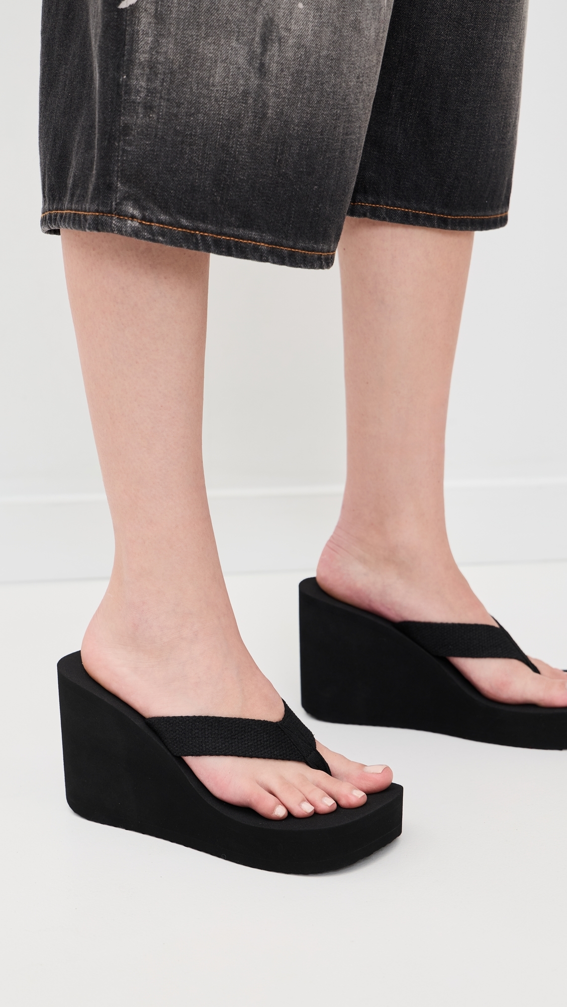Astria 2 Wedge Thong Sandals Black