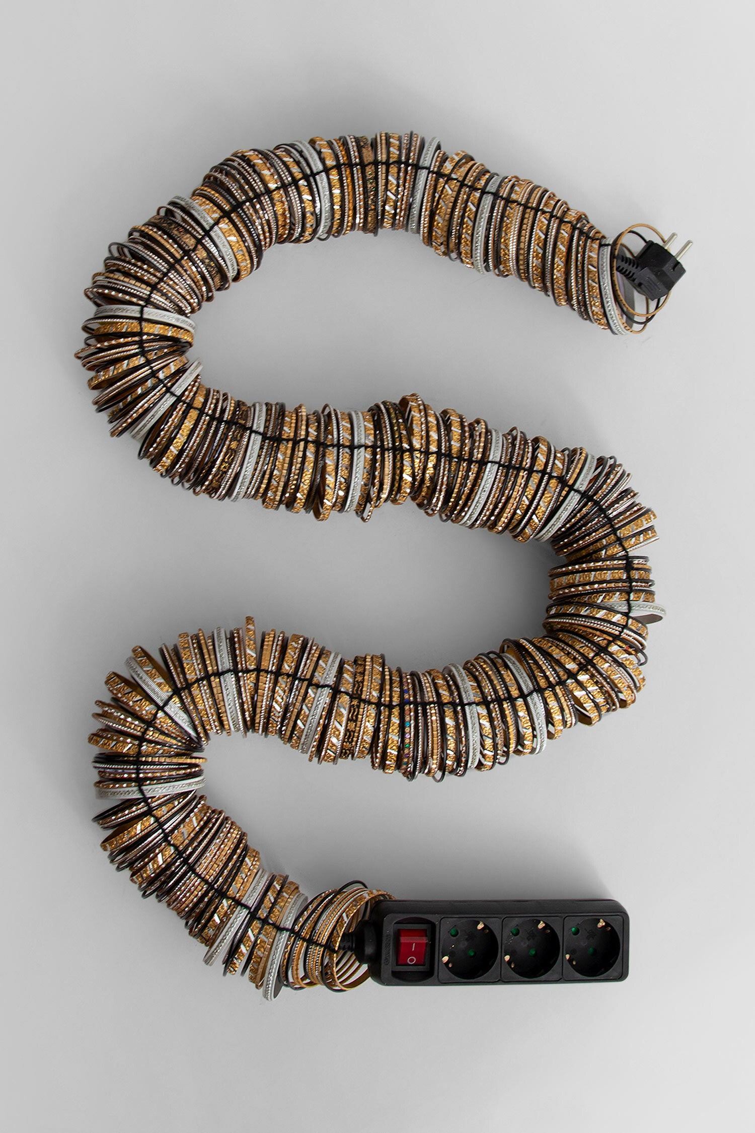 UNISEX MULTICOLOR OBJECTS