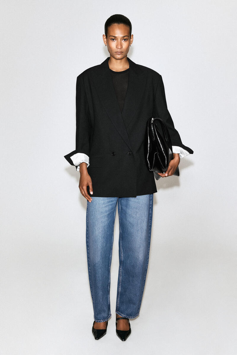 Bay Barrel-Leg Jeans