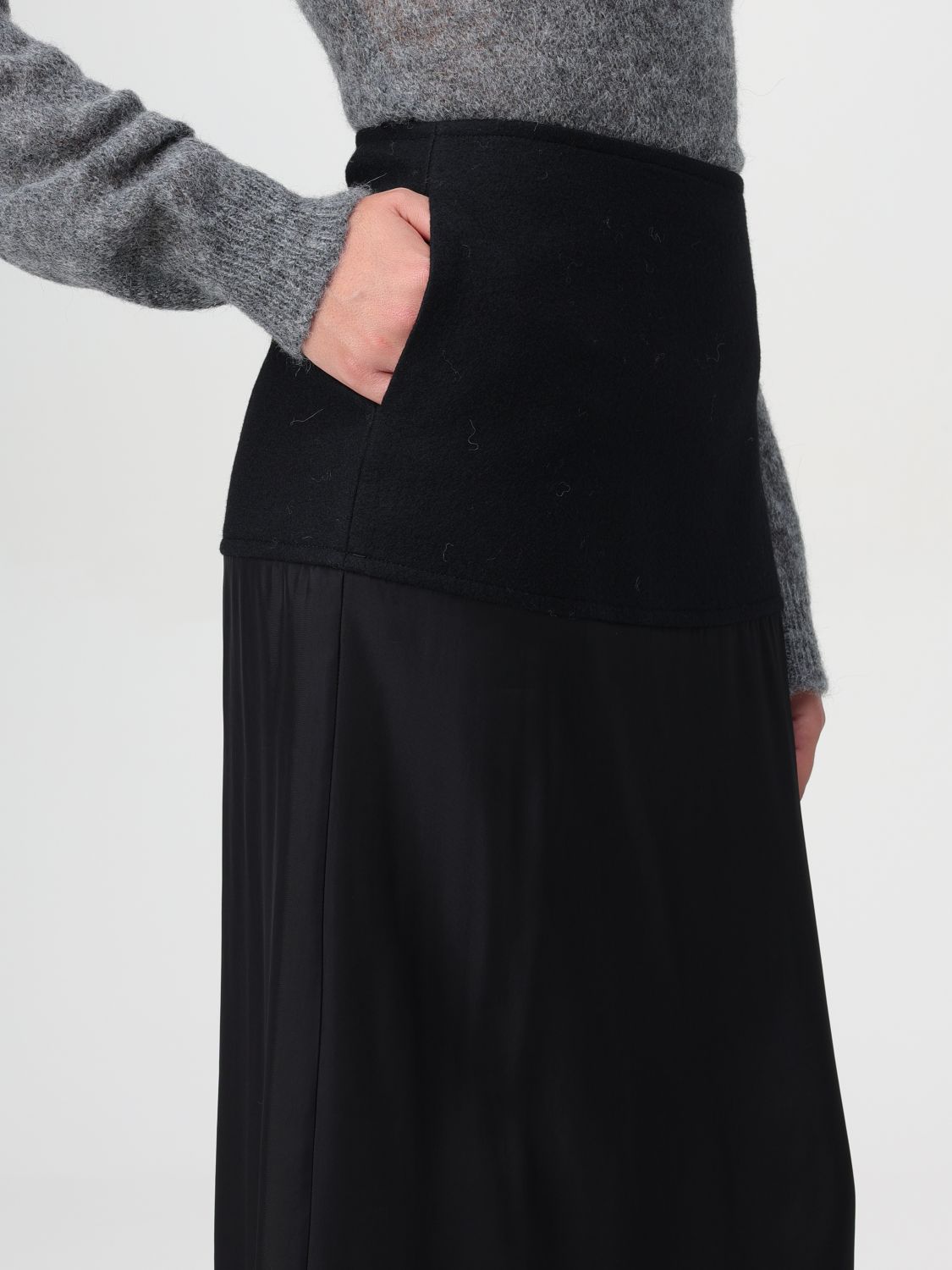 Skirt Woman color Black