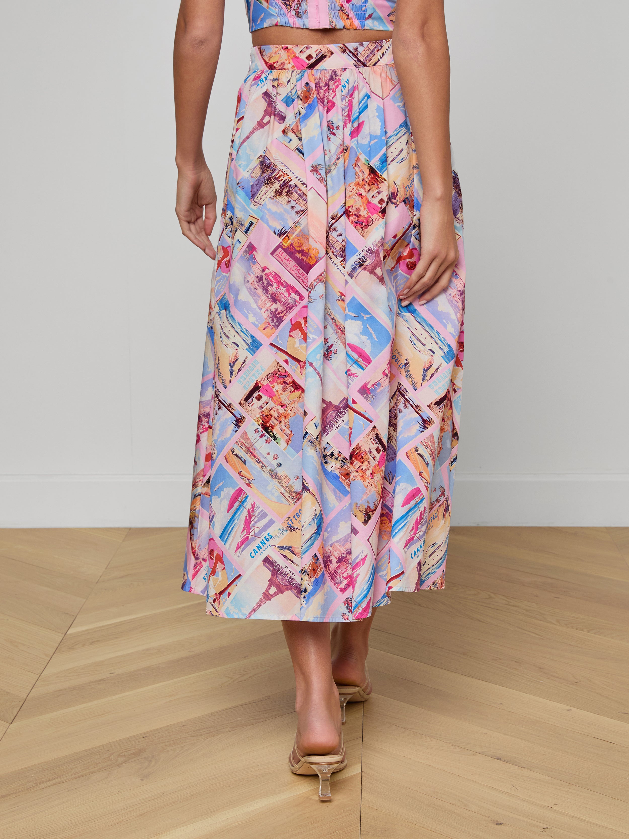 Seina Poplin Midi Skirt In Light Pink Multi Small Postcard Print