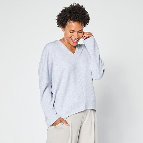 WynneLayers Cloud Knit V-Neck Top - Gray/Grey