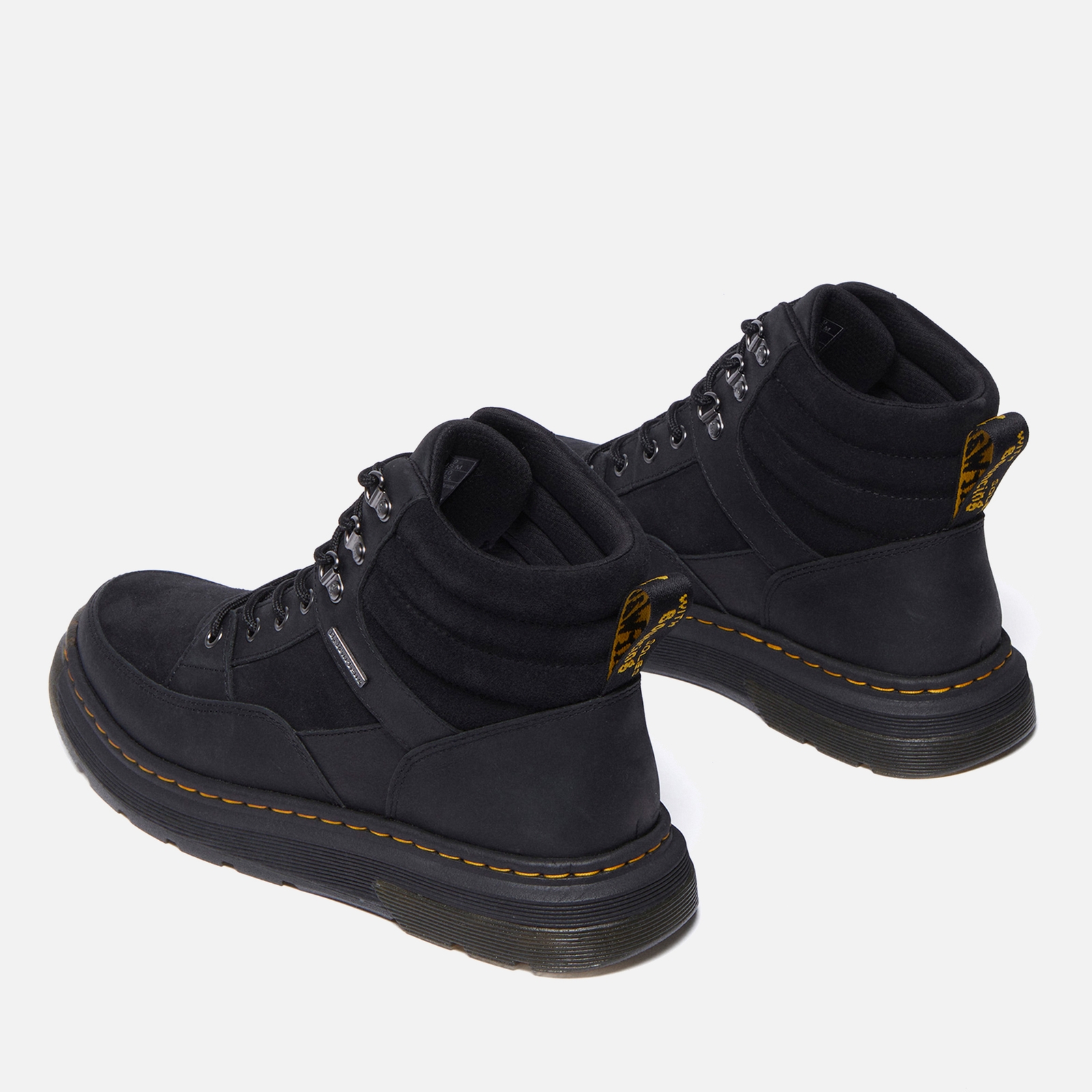 Dr. Martens Men's Crewson Padded Leather Chukka Boots - UK 7