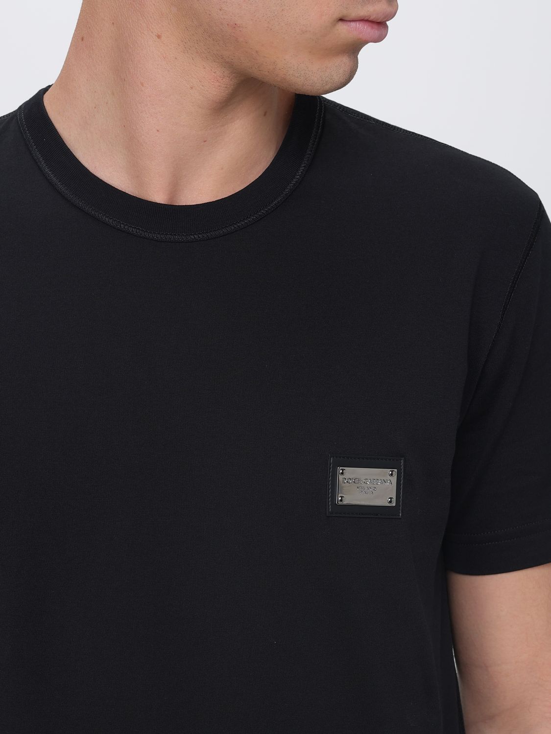 T-Shirt Men color Black