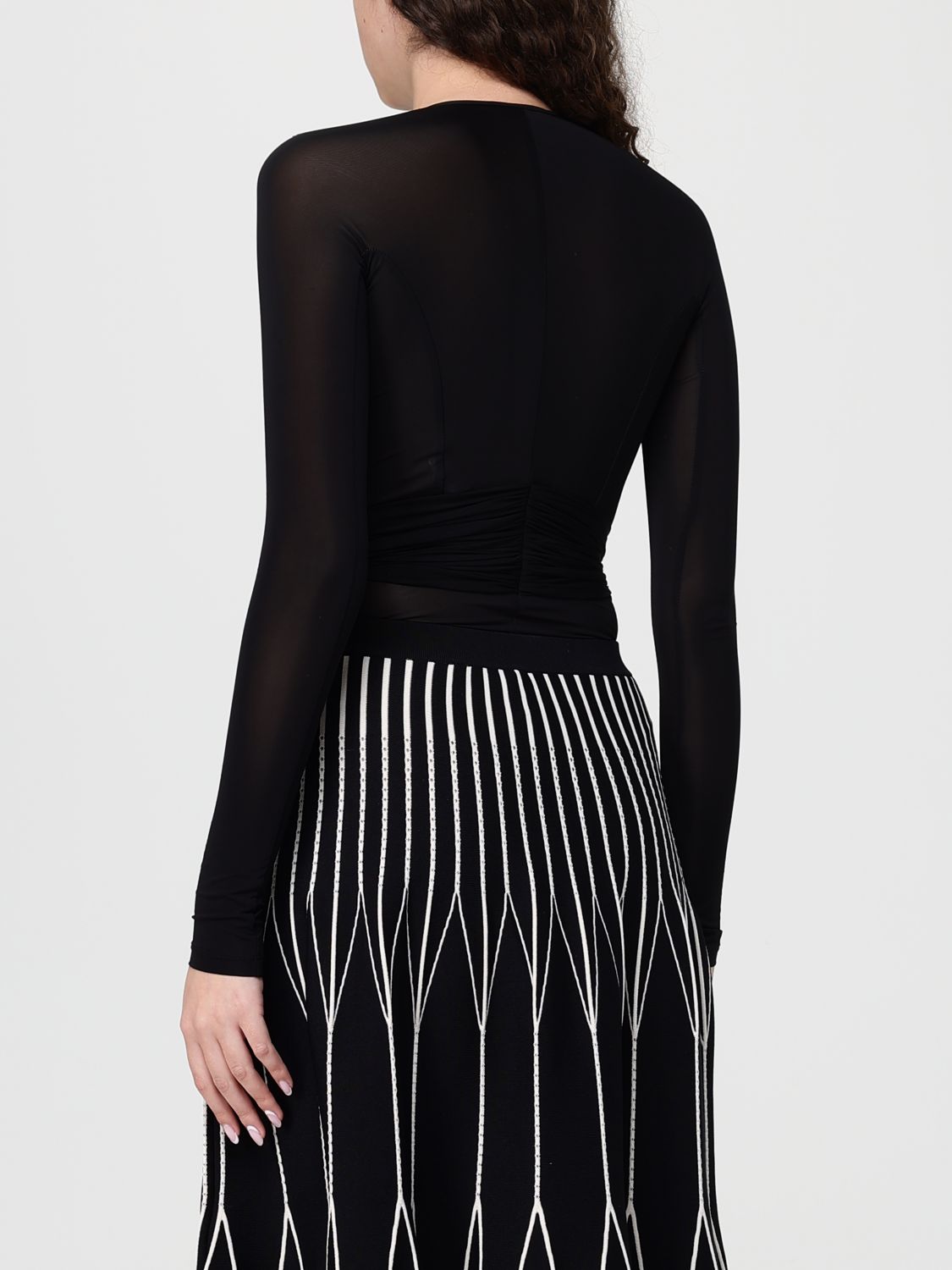 Top Woman color Black