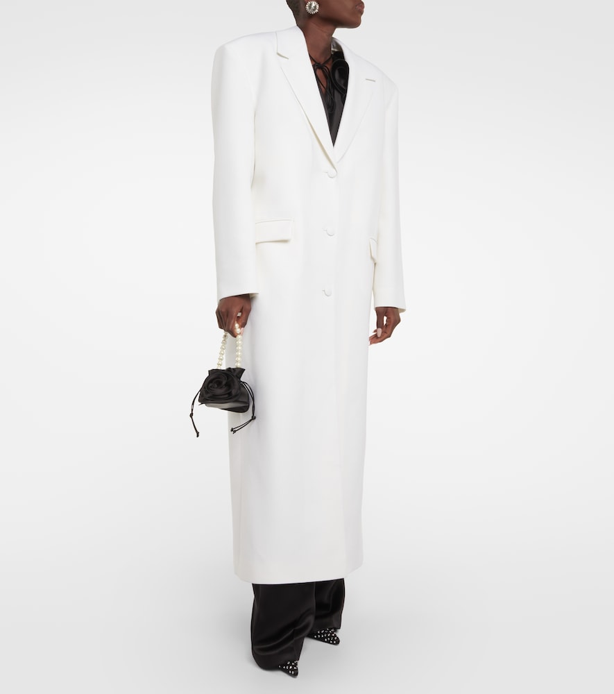 Single-breasted wool coat