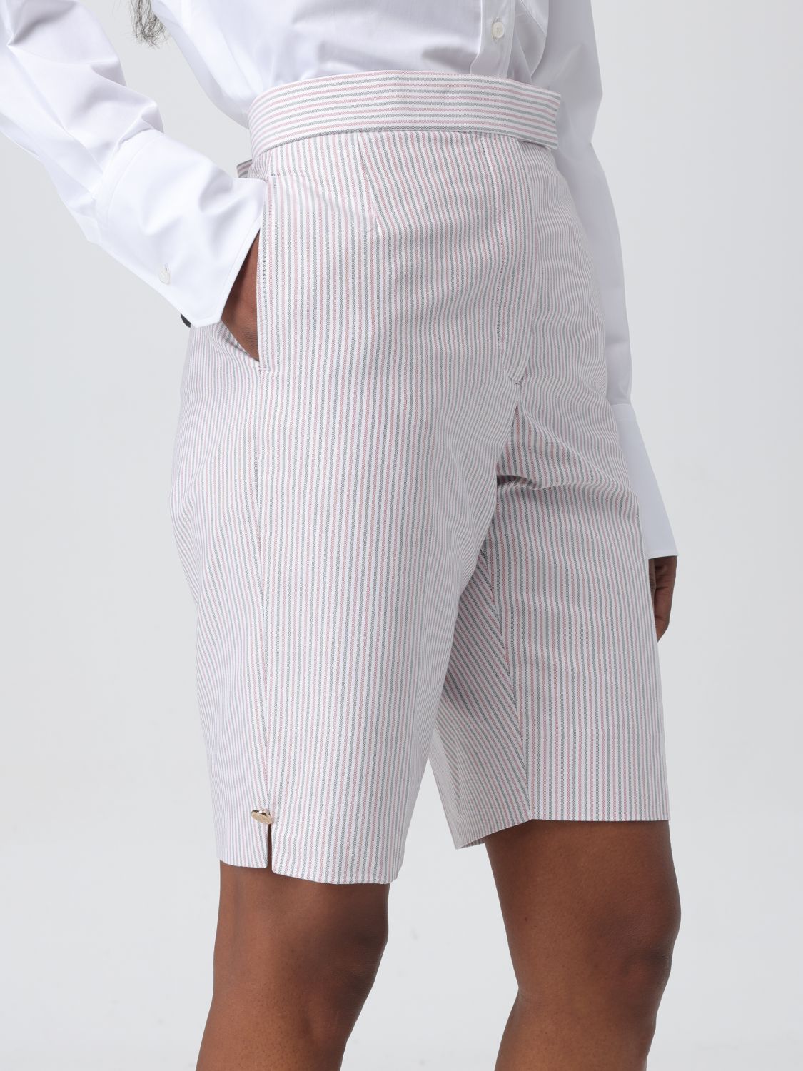 Short Woman color Red