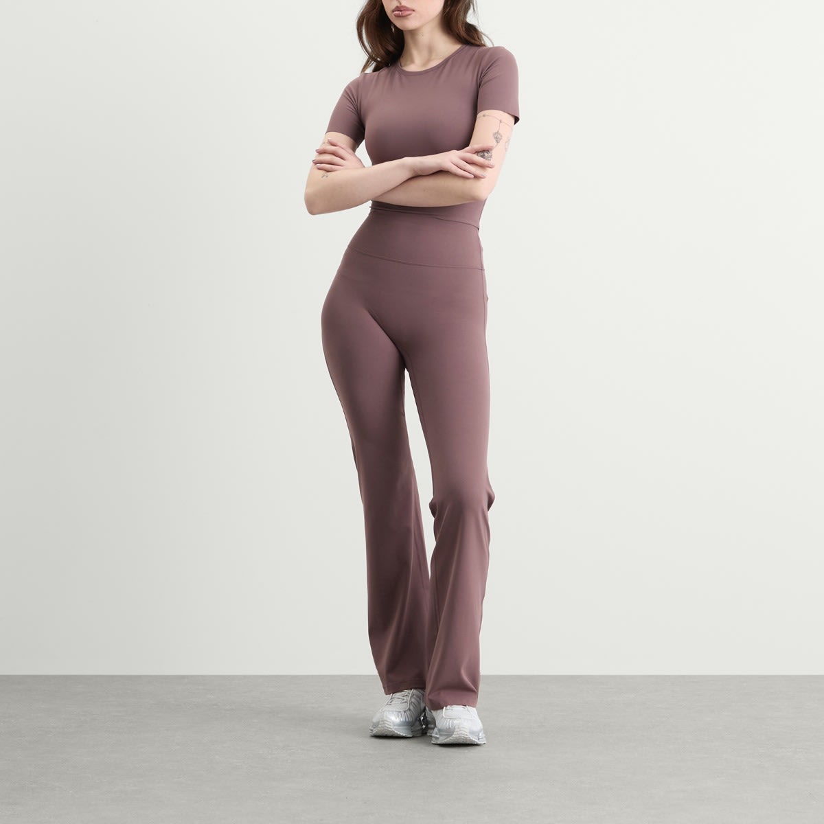 Women's Zenvy High Waisted Flared Leggings in Tattoo/White