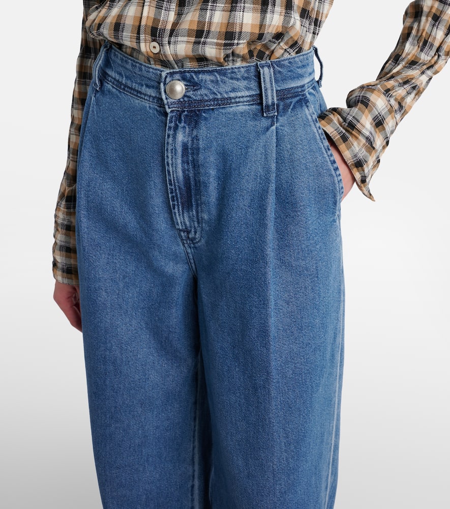 Pleated wide-leg jeans