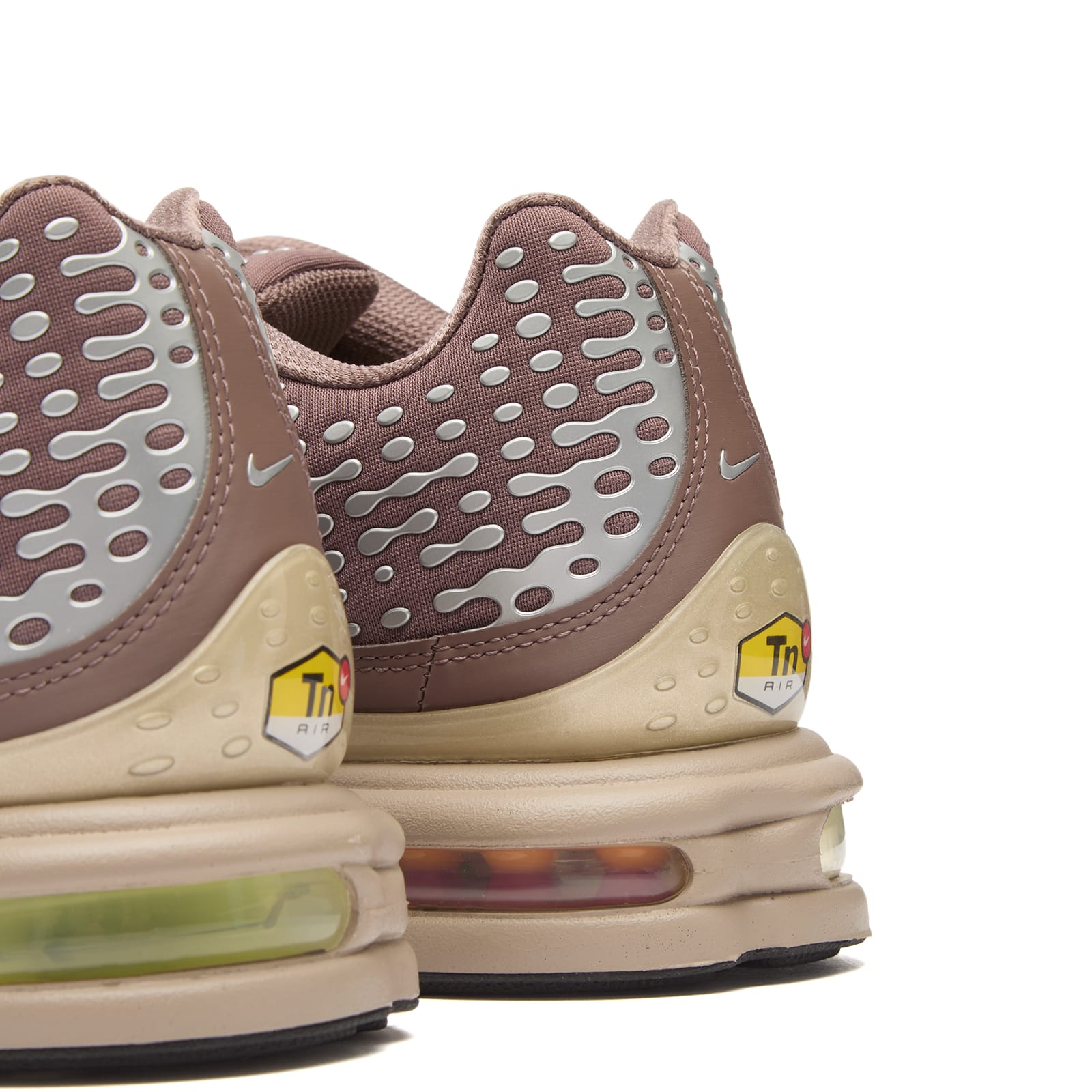 Men's Air Max Plus Vii Sneaker in Plum Eclipse/Barely Volt
