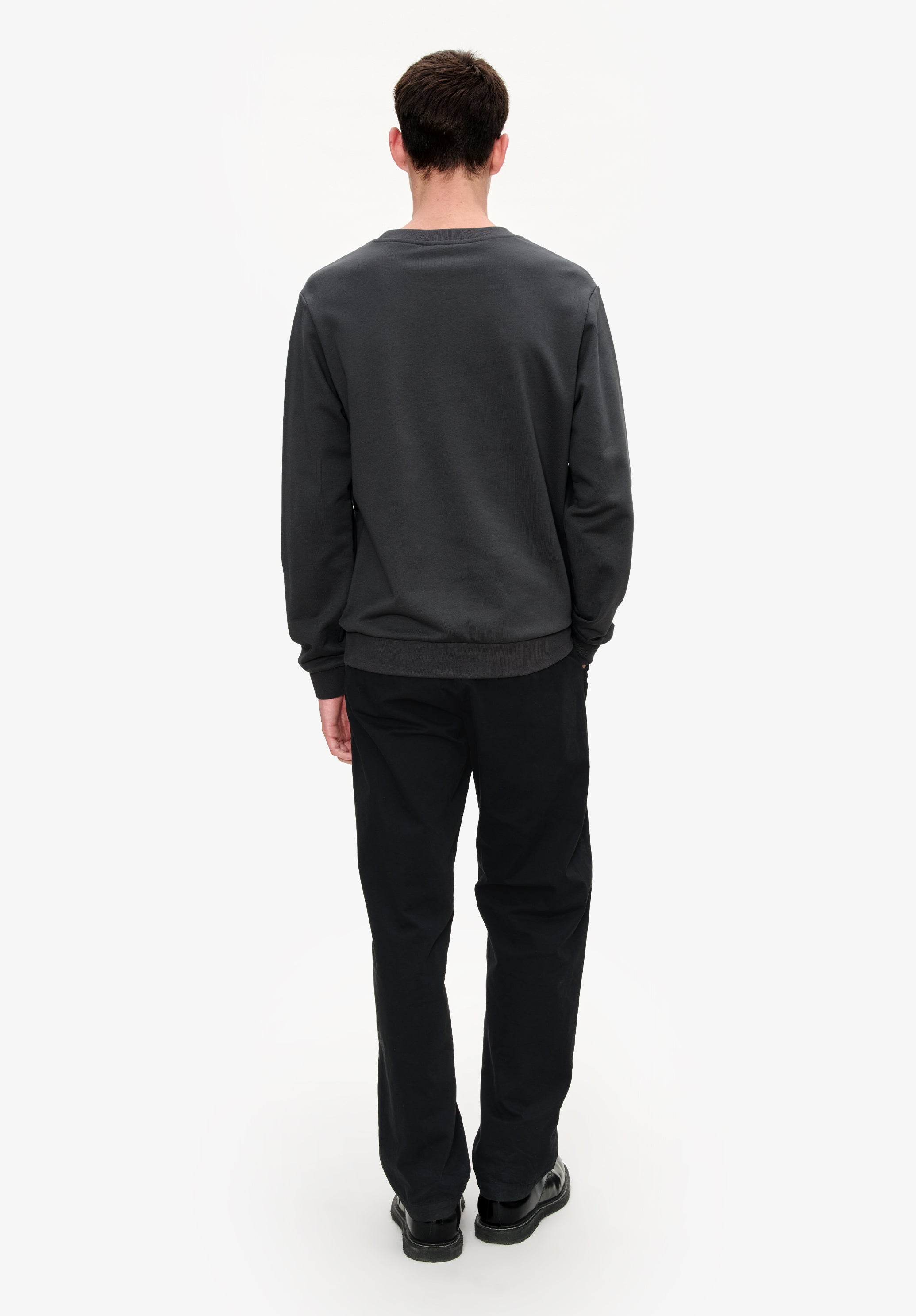 A. P.C. Men's Standard Rue Madame Sweatshirt Size: Extra Small in Black