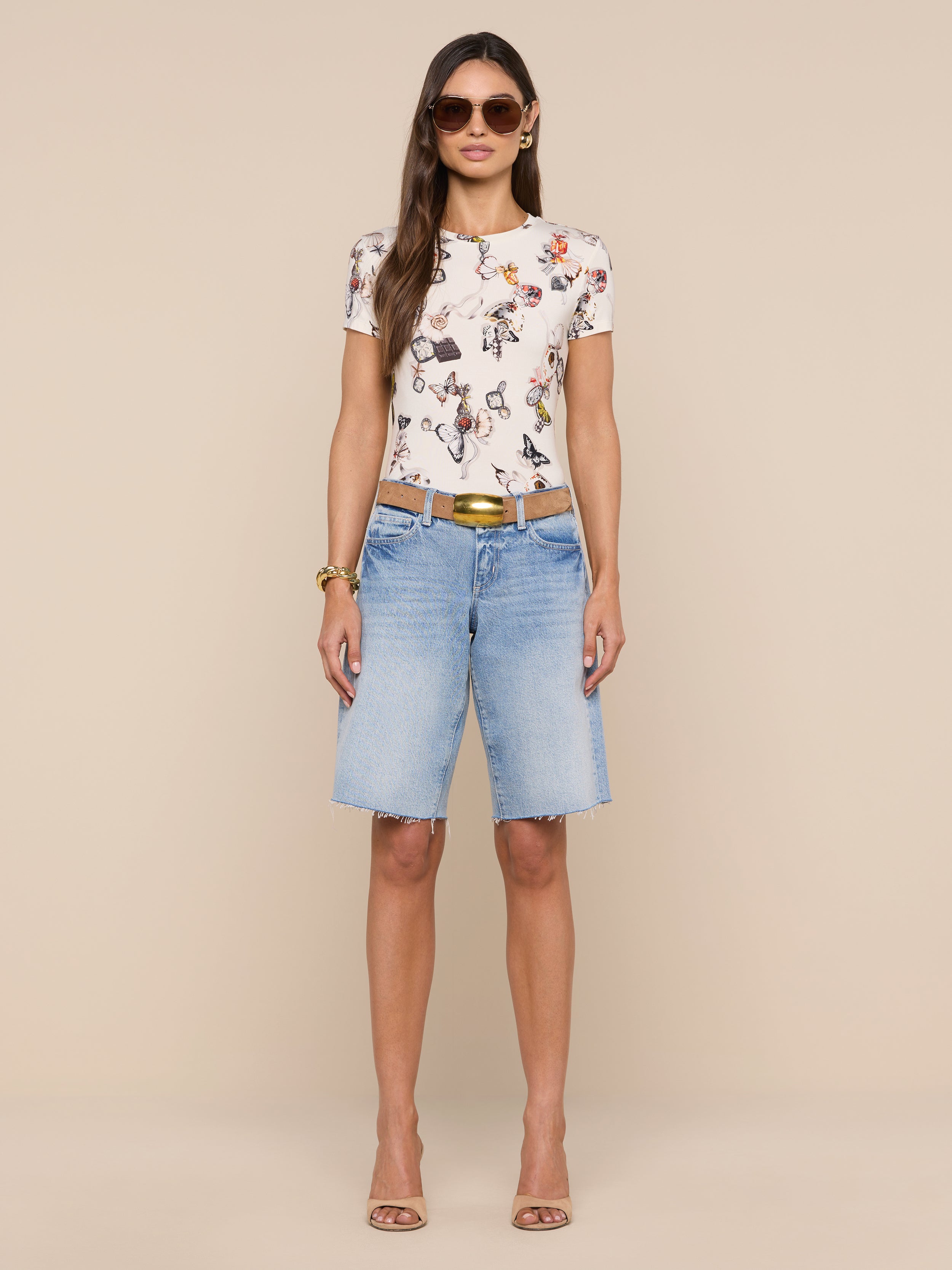 Ressi Fitted T-Shirt In Ecru Multi Lock Butterfly