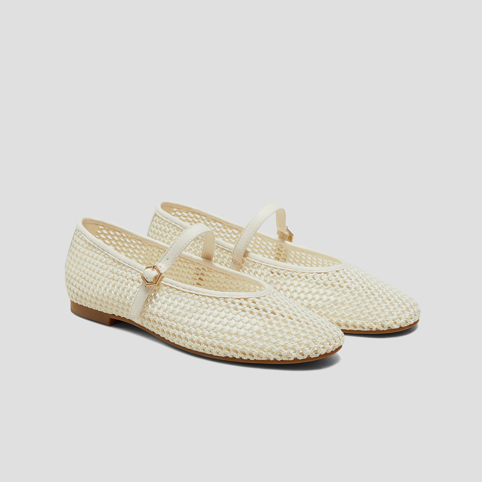 VIVAIA Almond-toe Mary Janes Nelly|CREAM MESH
