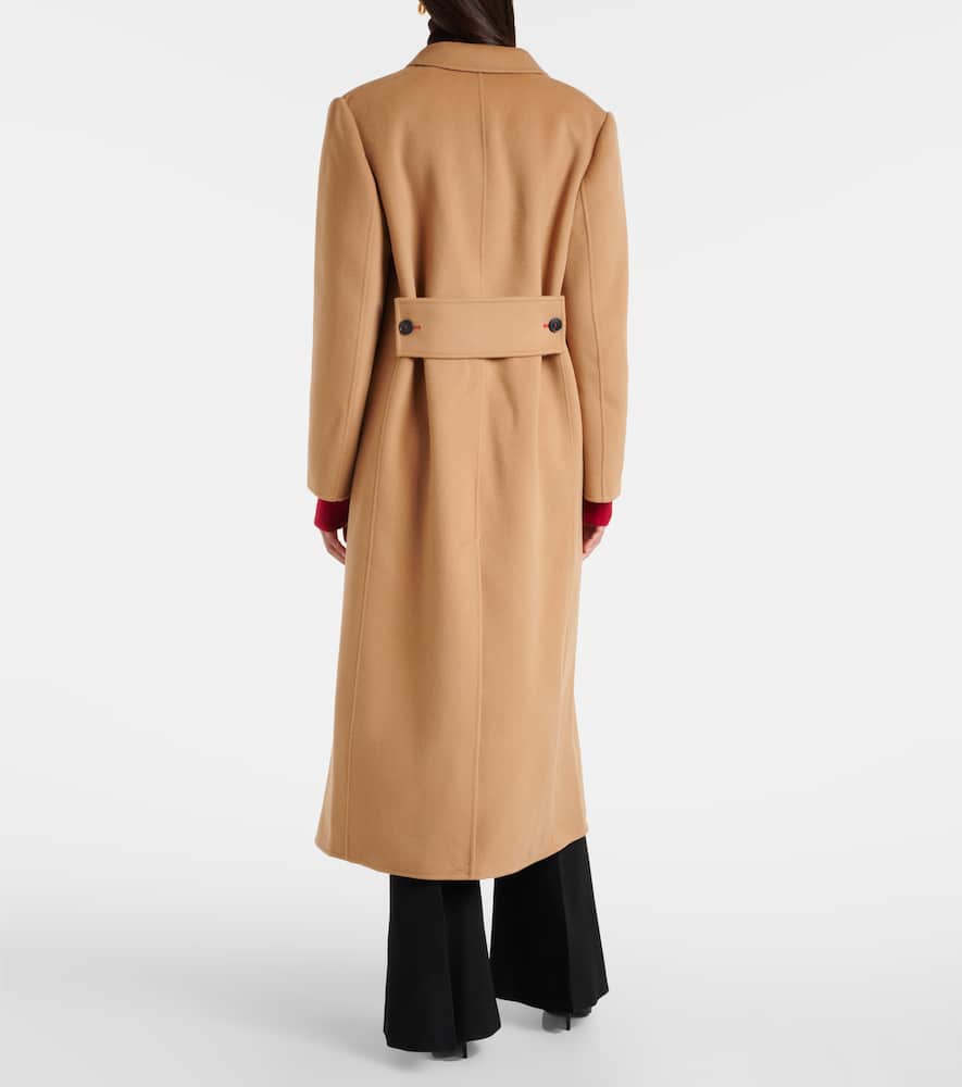 Wool and cashmere coat