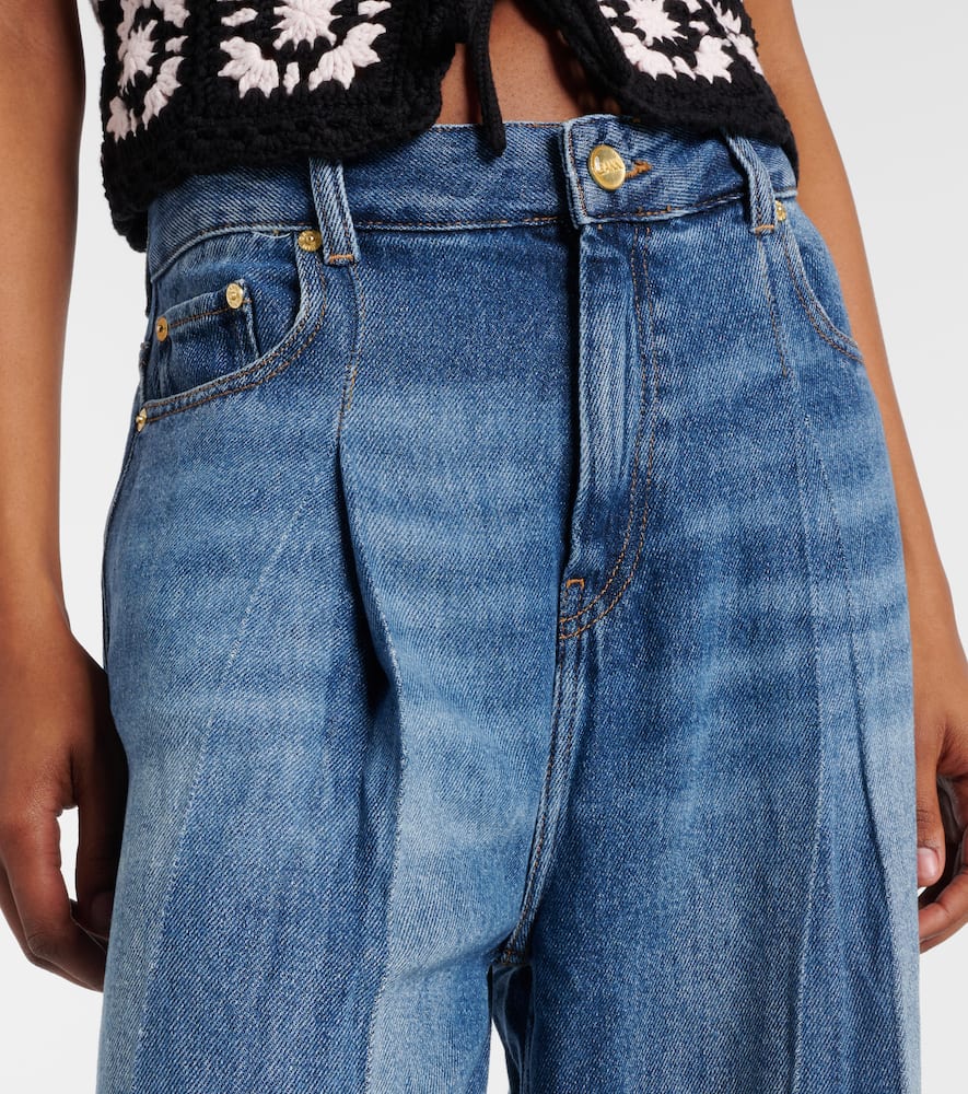 Pleated wide-leg jeans